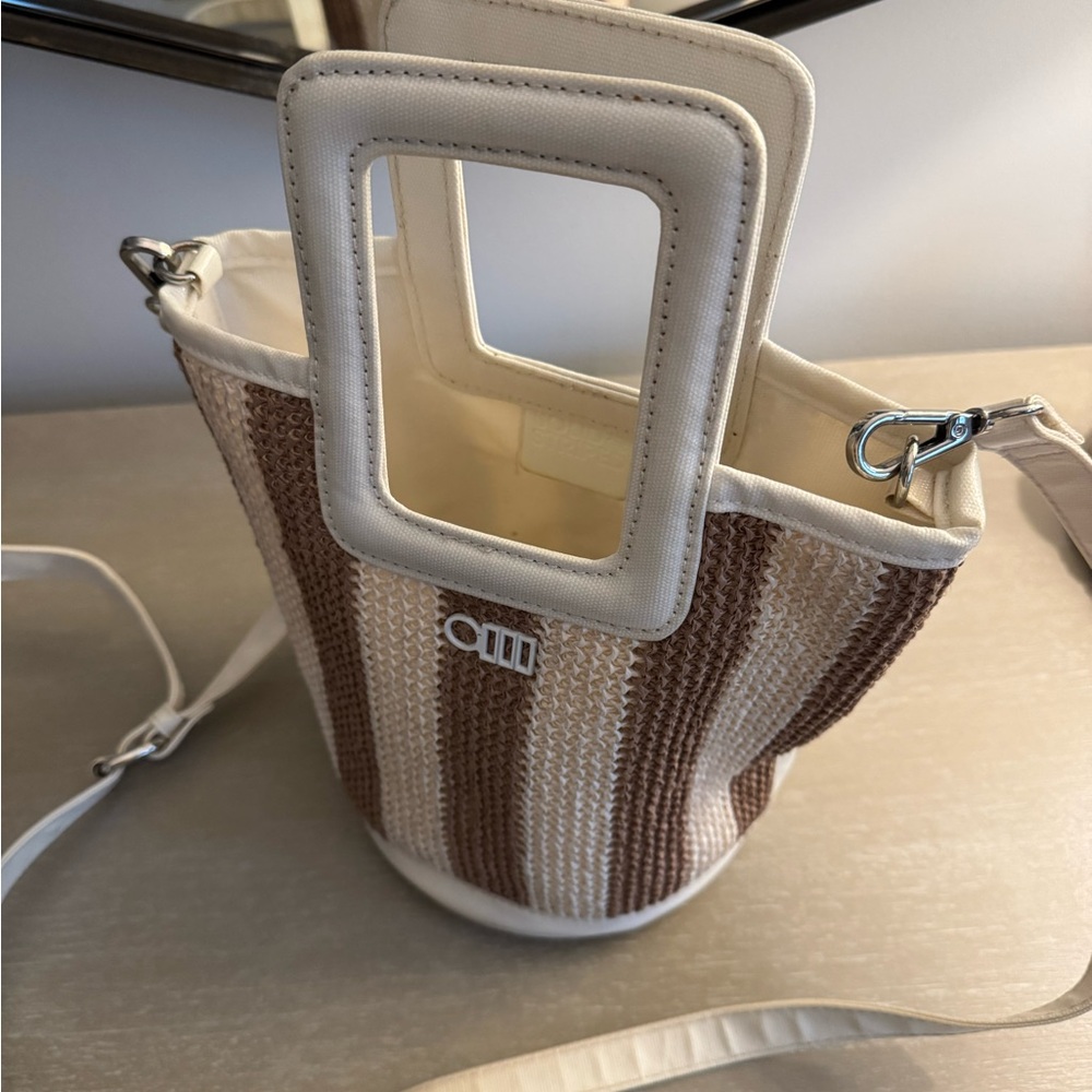 SOLID & STRIPED Beachy Bag!